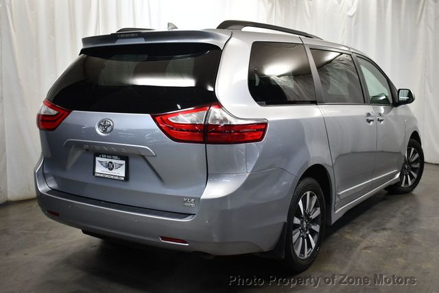 2018 Toyota Sienna XLE AWD 7-Passenger - 22939595 - 10