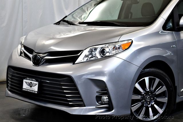 2018 Toyota Sienna XLE AWD 7-Passenger - 22939595 - 1