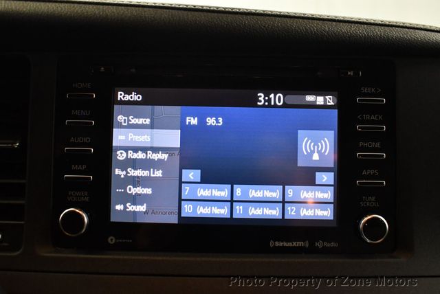 2018 Toyota Sienna XLE AWD 7-Passenger - 22939595 - 42