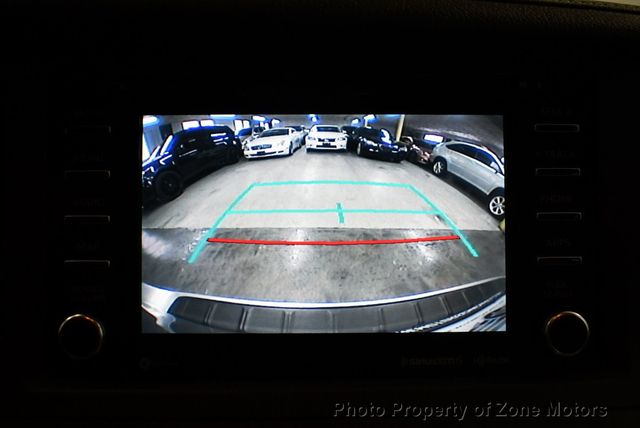 2018 Toyota Sienna XLE AWD 7-Passenger - 22939595 - 46