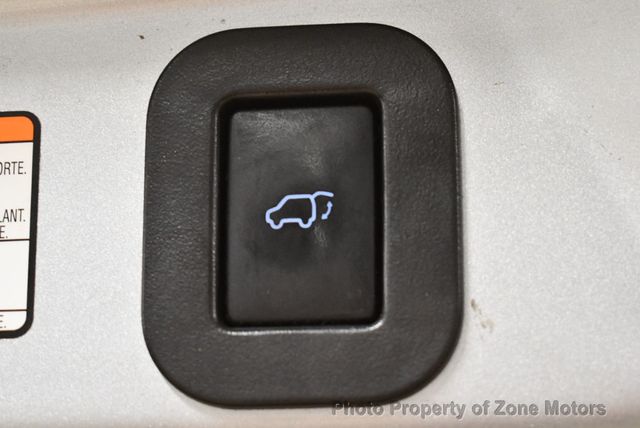 2018 Toyota Sienna XLE AWD 7-Passenger - 22939595 - 52