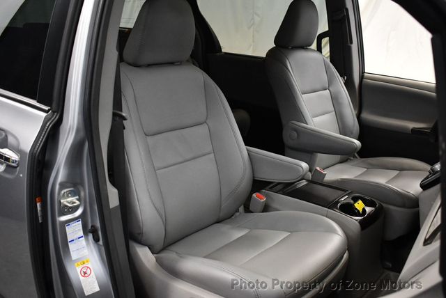 2018 Toyota Sienna XLE AWD 7-Passenger - 22939595 - 55