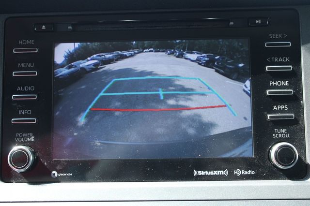2018 Toyota Sienna XLE FWD 8-Passenger - 23051550 - 18