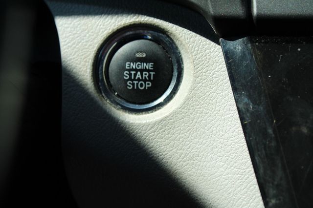 2018 Toyota Sienna XLE FWD 8-Passenger - 23051550 - 20