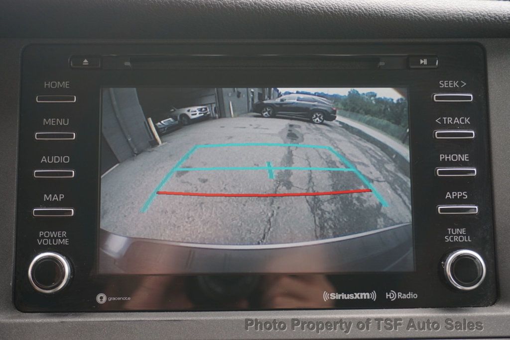 2018 Toyota Sienna XLE FWD 8-Passenger NAVIGATION REAR CAM LEATHER SUNROOF LOADED!! - 22879386 - 32