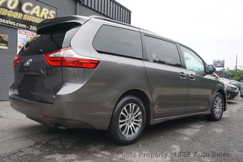 2018 Toyota Sienna XLE FWD 8-Passenger NAVIGATION REAR CAM LEATHER SUNROOF LOADED!! - 22879386 - 6