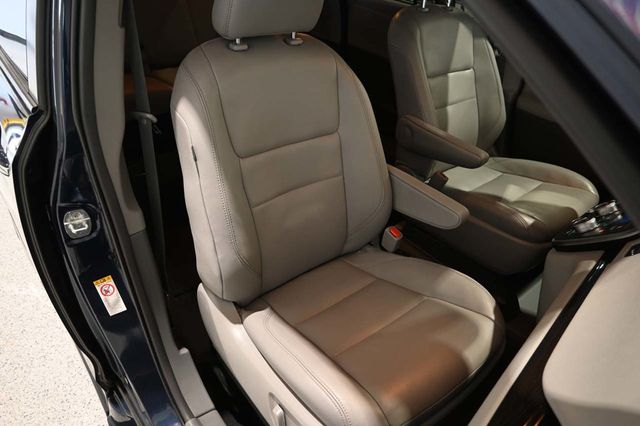 2018 Toyota Sienna XLE Premium FWD 8-Passenger - 23044280 - 15