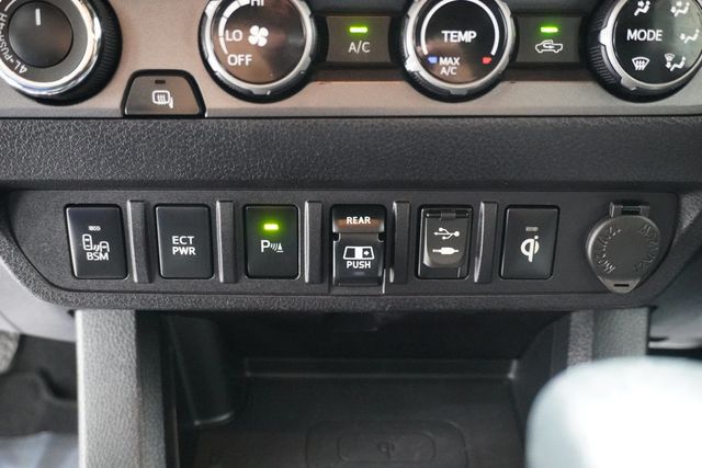 2018 Toyota Tacoma  - 23027043 - 18