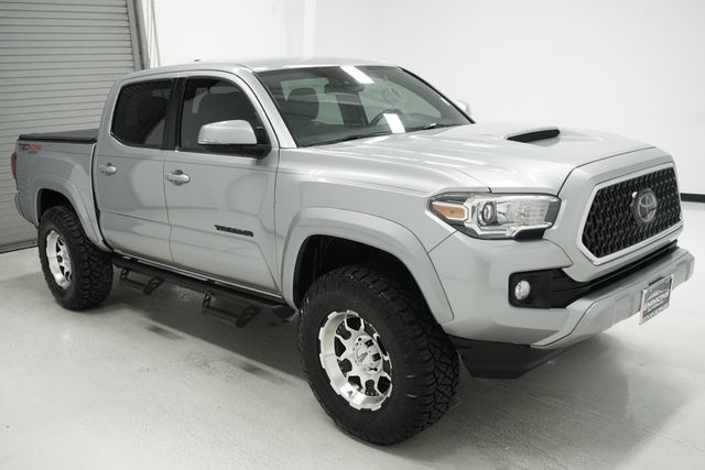 2018 Toyota Tacoma  - 23027043 - 2