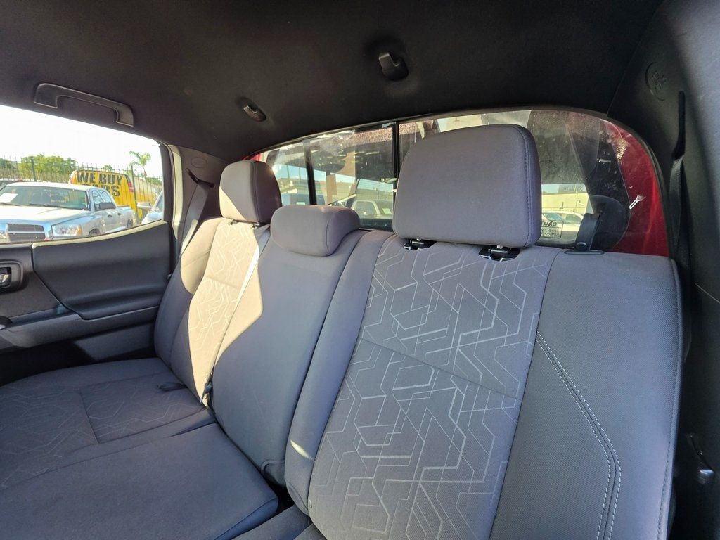 2018 Toyota Tacoma  - 22947191 - 16