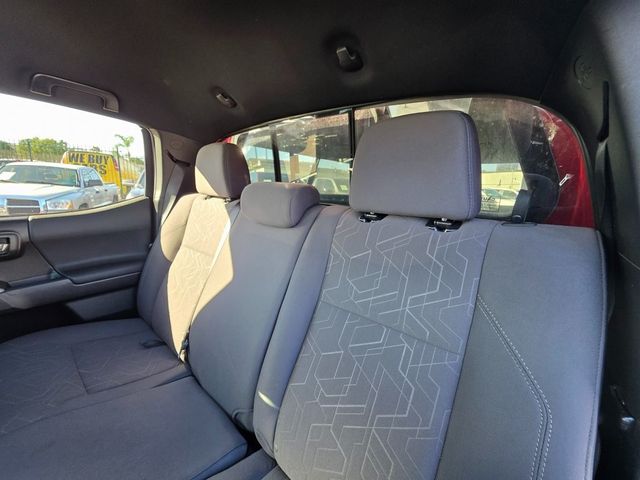 2018 Toyota Tacoma  - 22947191 - 16