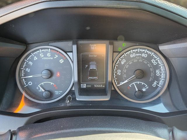 2018 Toyota Tacoma  - 22947191 - 21