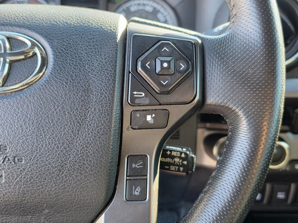 2018 Toyota Tacoma  - 22947191 - 24