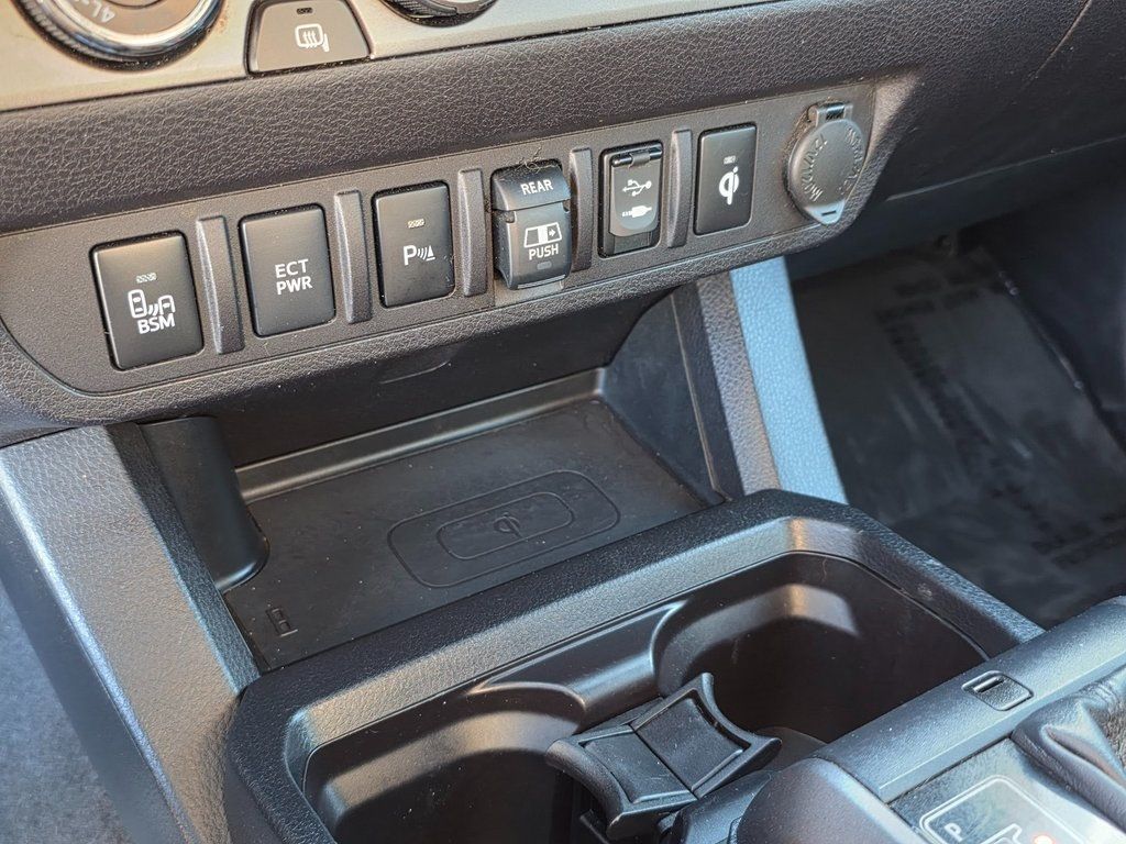 2018 Toyota Tacoma  - 22947191 - 29