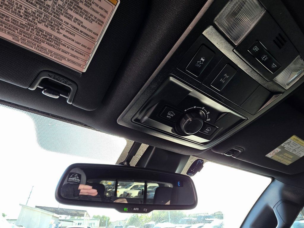 2018 Toyota Tacoma  - 22947191 - 33