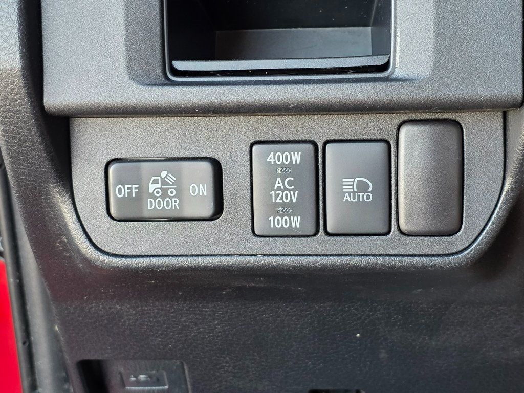 2018 Toyota Tacoma  - 22947191 - 36