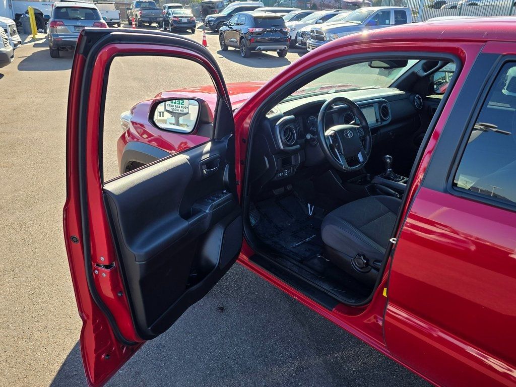 2018 Toyota Tacoma  - 22947191 - 37
