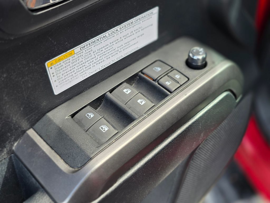 2018 Toyota Tacoma  - 22986226 - 18