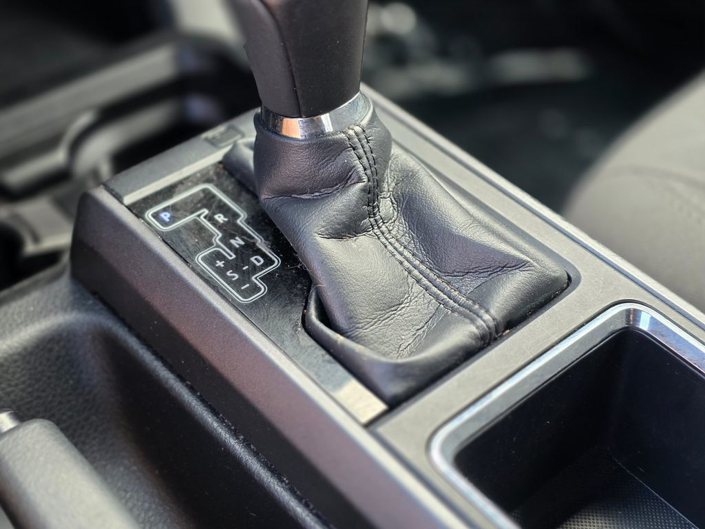 2018 Toyota Tacoma  - 22986226 - 31