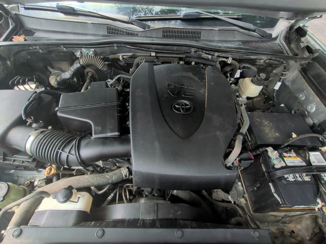 2018 Toyota Tacoma DOUBLE CAB - 23070620 - 10
