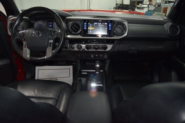 2018 Toyota Tacoma Limited - 22894944 - 27
