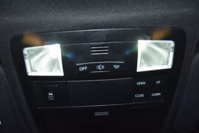 2018 Toyota Tacoma Limited - 22894944 - 44