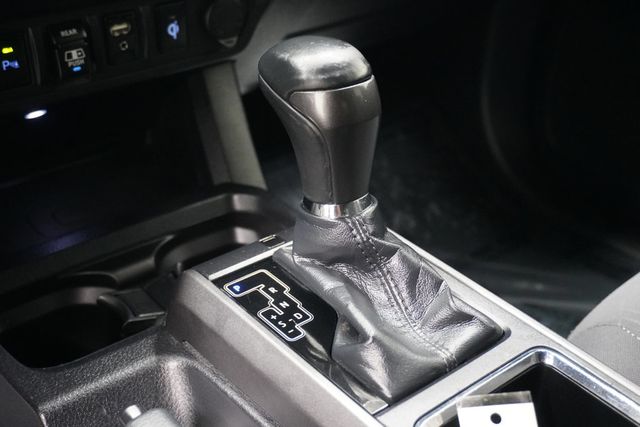 2018 Toyota Tacoma Limited Double Cab 5' Bed V6 4x4 Automatic - 22974483 - 16