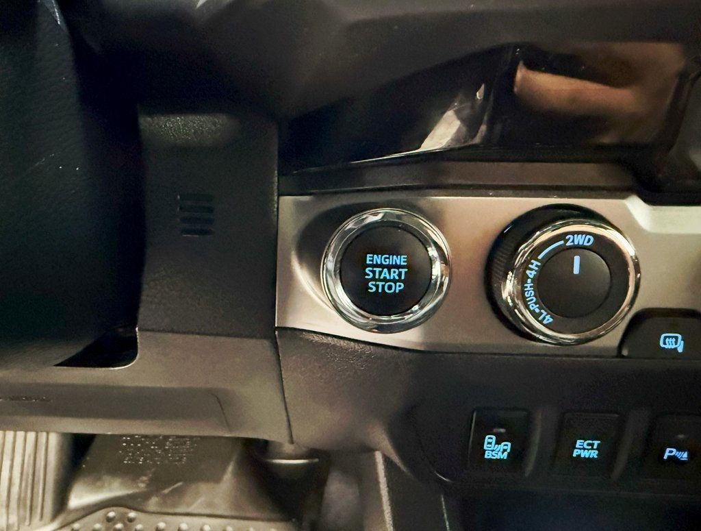 2018 Toyota Tacoma Limited Double Cab V6 4x4 photo 15