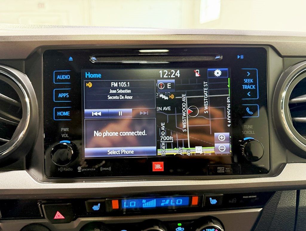2018 Toyota Tacoma Limited Double Cab V6 4x4 photo 17