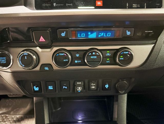 2018 Toyota Tacoma Limited Double Cab 5' Bed V6 4x4 Automatic - 22910726 - 22