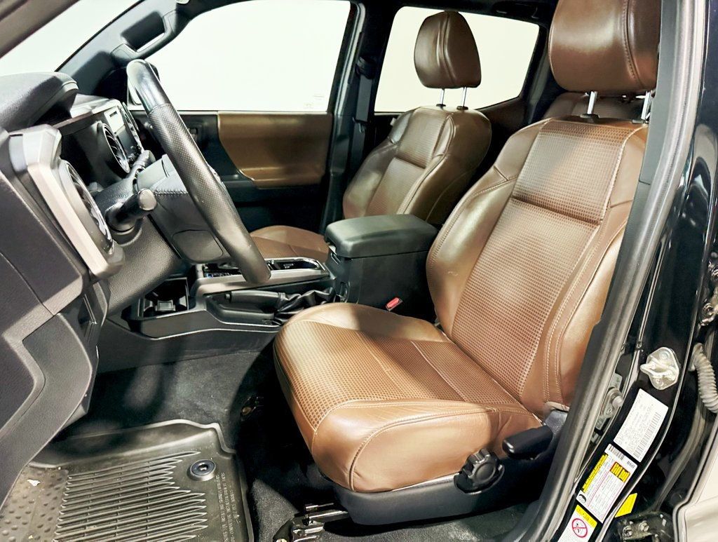 2018 Toyota Tacoma Limited Double Cab V6 4x4 photo 28