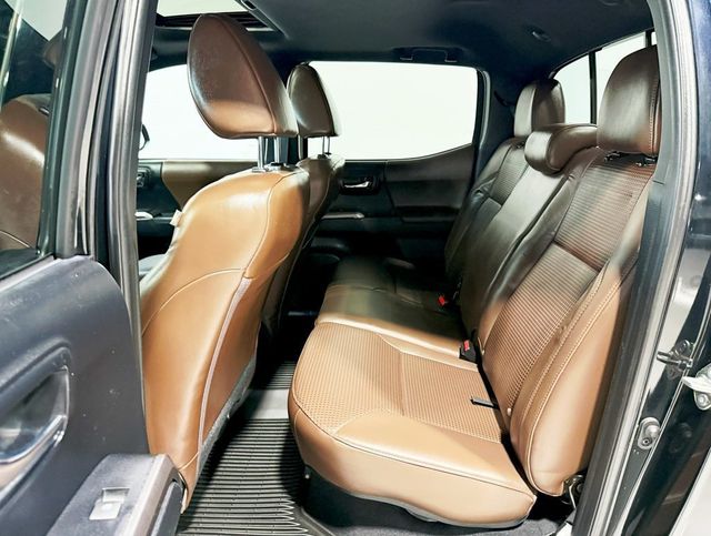 2018 Toyota Tacoma Limited Double Cab 5' Bed V6 4x4 Automatic - 22910726 - 34