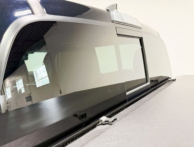 2018 Toyota Tacoma Limited Double Cab 5' Bed V6 4x4 Automatic - 22910726 - 38