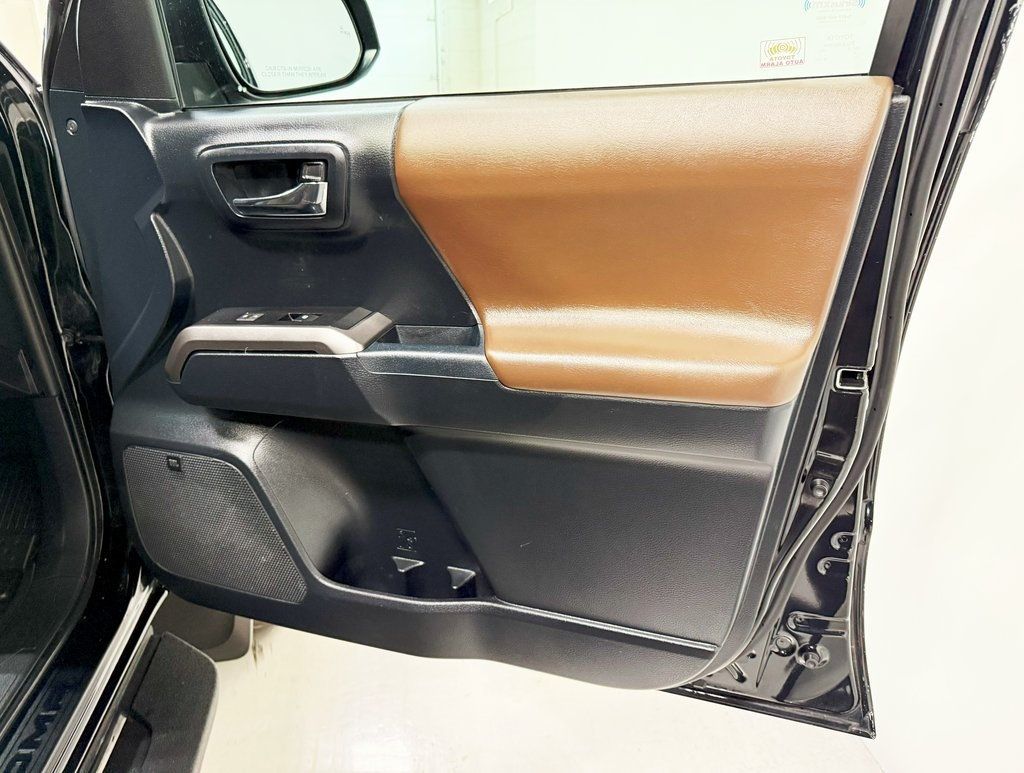2018 Toyota Tacoma Limited Double Cab V6 4x4 photo 43