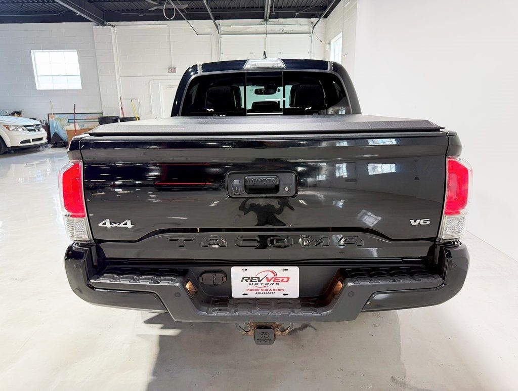 2018 Toyota Tacoma Limited Double Cab V6 4x4 photo 5