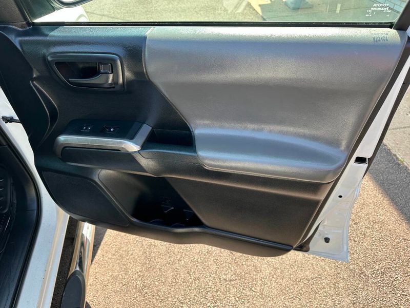 2018 Toyota Tacoma SR5 Access Cab 6' Bed I4 4x4 Automatic - 22871223 - 28