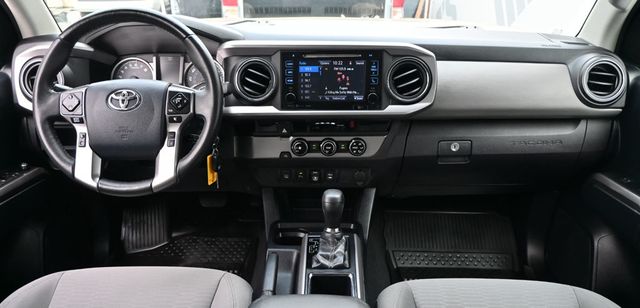 2018 Toyota Tacoma SR5 Double Cab  - 23062396 - 10