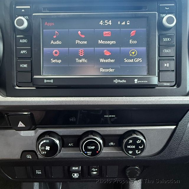 2018 Toyota Tacoma SR5 DOUBLE CAB 4X2 W/STAR SAFETY SYSTEM AND ENTUNE AUDIO - 23019743 - 31