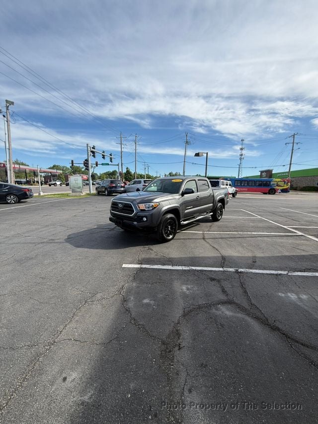 2018 Toyota Tacoma SR5 DOUBLE CAB 4X2 W/STAR SAFETY SYSTEM AND ENTUNE AUDIO - 23019743 - 5