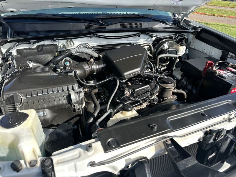 2018 Toyota Tacoma SR5 Double Cab 5' Bed I4 4x2 Automatic - 22990935 - 19