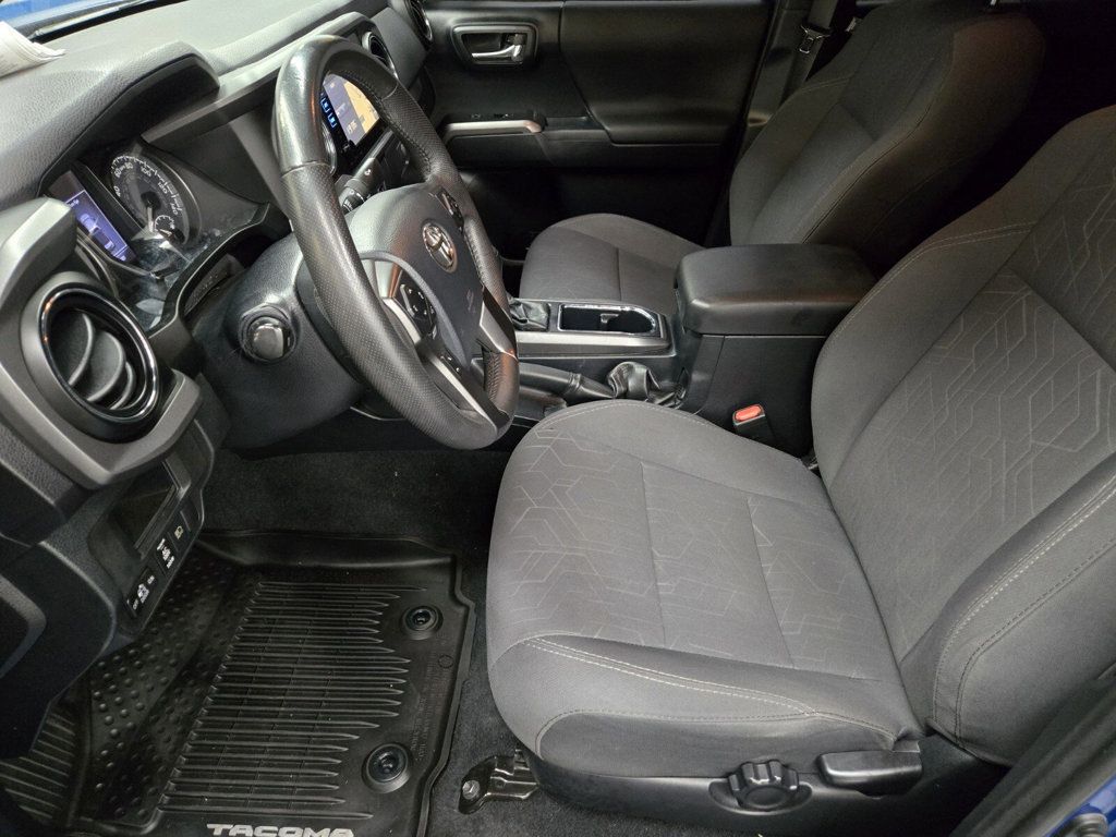 2018 Toyota Tacoma SR5 Double Cab 5' Bed V6 4x2 Automatic - 22971990 - 6