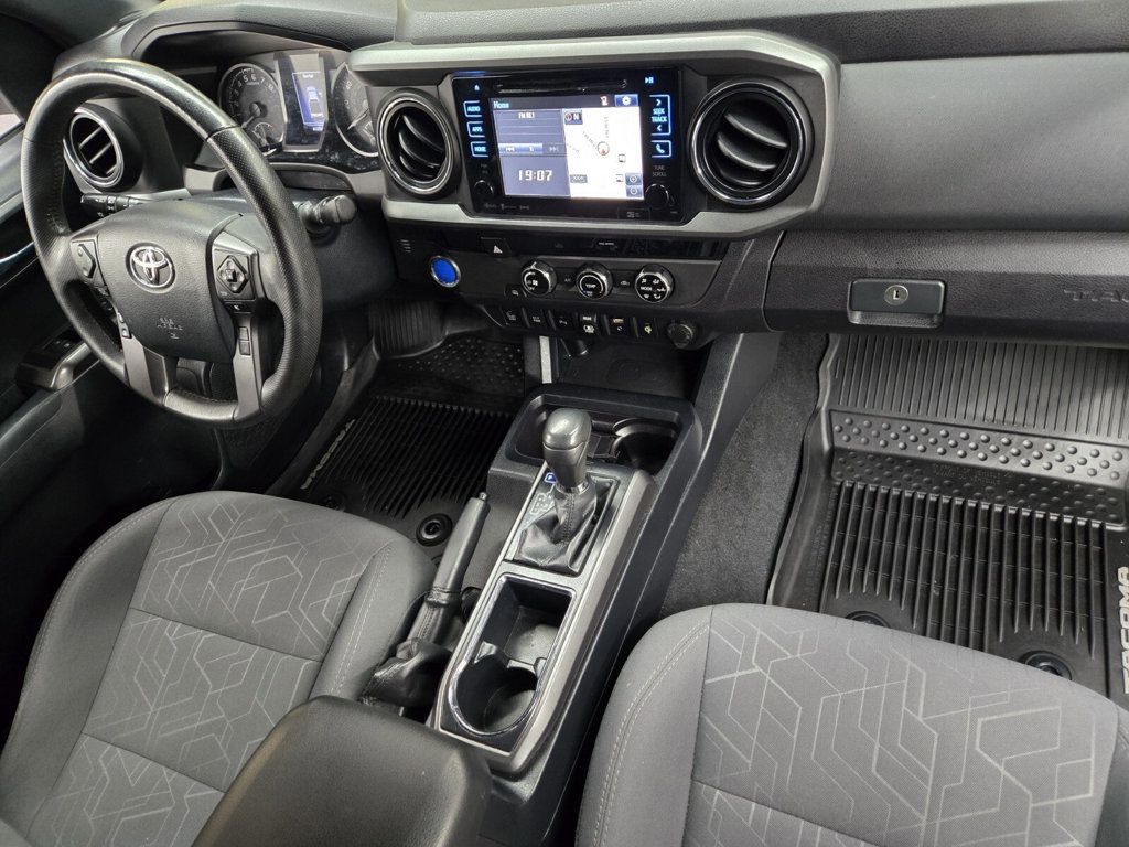 2018 Toyota Tacoma SR5 Double Cab 5' Bed V6 4x2 Automatic - 22930689 - 13