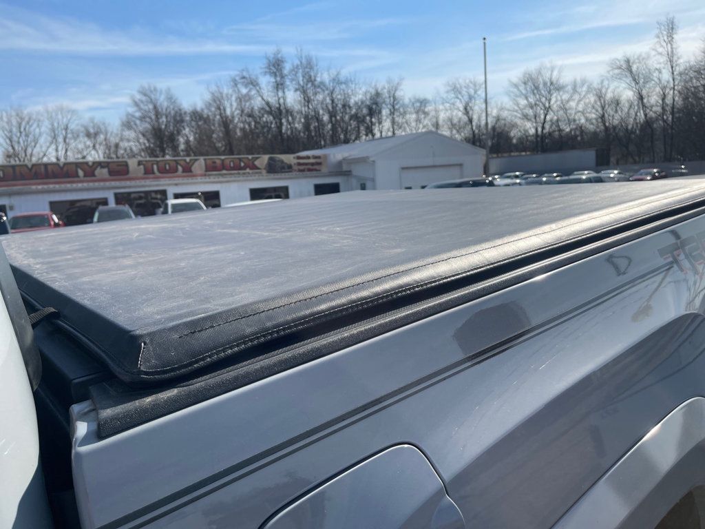 2018 Toyota Tacoma SR5 Double Cab 5' Bed V6 4x2 Automatic - 22972226 - 17