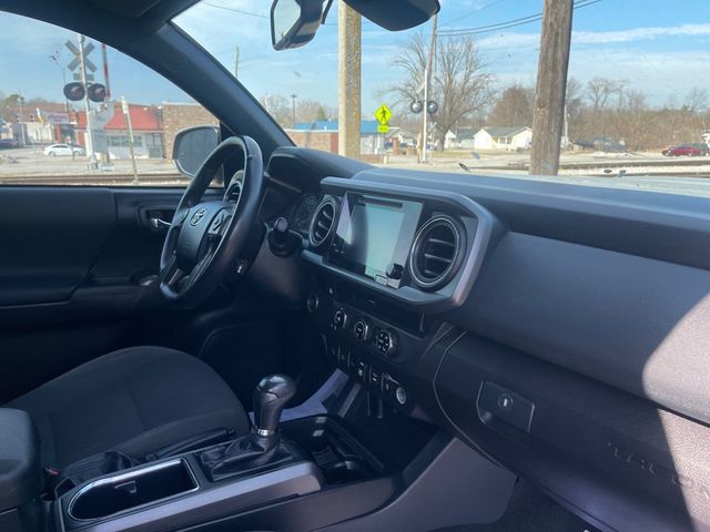 2018 Toyota Tacoma SR5 Double Cab 5' Bed V6 4x2 Automatic - 22972226 - 21