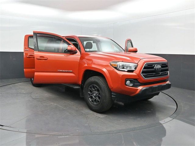 2018 Toyota Tacoma SR5 Double Cab 5' Bed V6 4x2 Automatic - 22913715 - 30