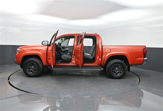 2018 Toyota Tacoma SR5 Double Cab 5' Bed V6 4x2 Automatic - 22913715 - 31