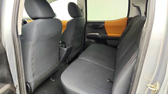 2018 Toyota Tacoma SR5 Double Cab 5' Bed V6 4x2 Automatic - 23058722 - 18