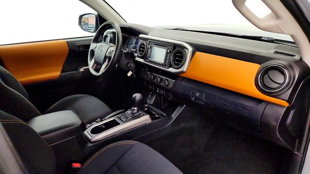 2018 Toyota Tacoma SR5 Double Cab 5' Bed V6 4x2 Automatic - 23058722 - 22