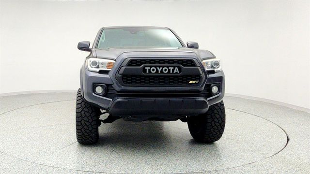 2018 Toyota Tacoma SR5 Double Cab 5' Bed V6 4x2 Automatic with Upgraded Wheels - 22958776 - 1
