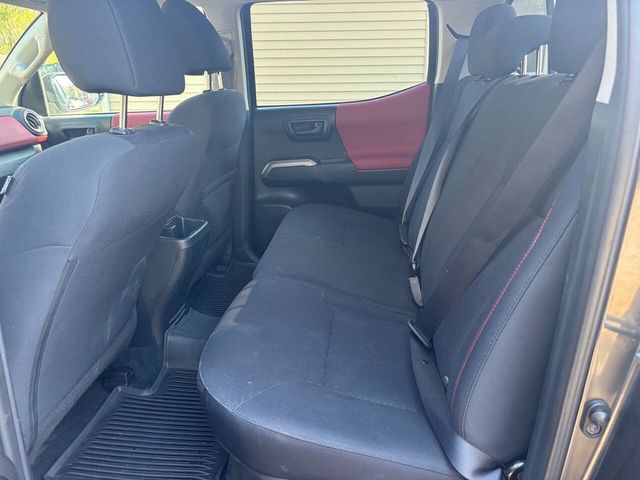 2018 Toyota Tacoma SR5 Double Cab 5' Bed V6 4x4 Automatic - 23016898 - 15